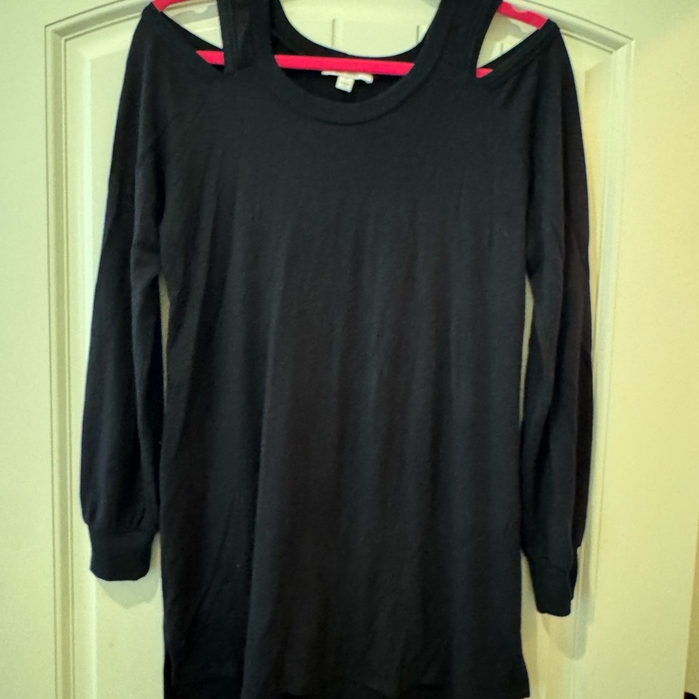 Ella Moss Black Cold Shoulder Long Sleeve Top